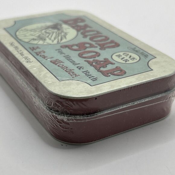 NEW Bacon Soap Tin Soap Infused with the Sweet Perfume of Bacon! 2009 Novelty - Picture 4 of 6